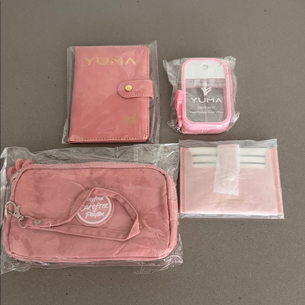 Yuma Pink Travel Accessory Set
